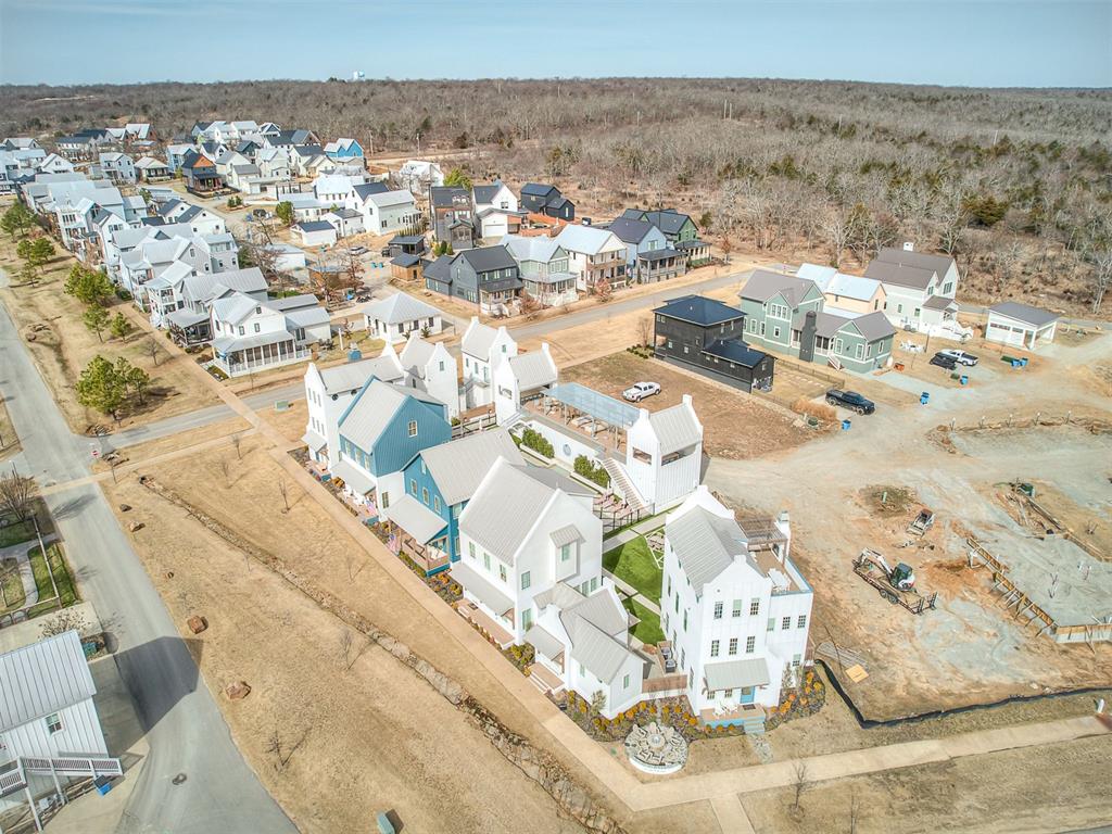 53 Lower Greenway Unit: C