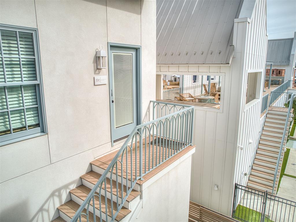 53 Lower Greenway Unit: C