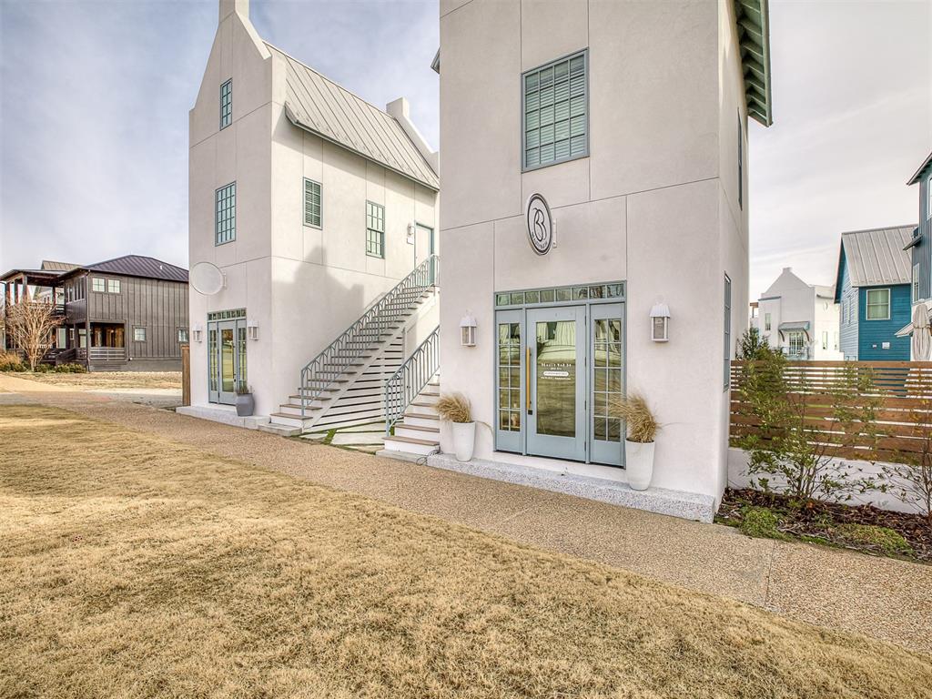 53 Lower Greenway Unit: C