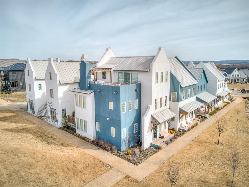 53 Lower Greenway Unit: C