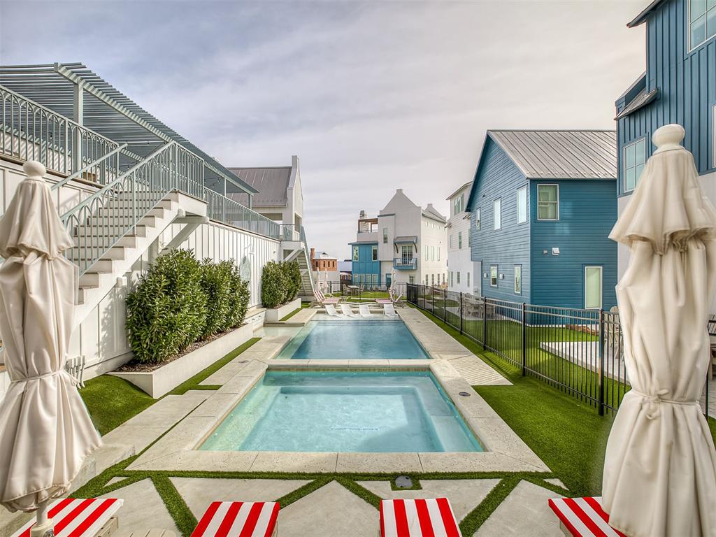 53 Lower Greenway Unit: C