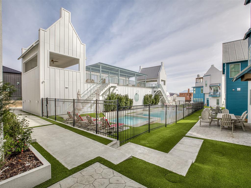 53 Lower Greenway Unit: C