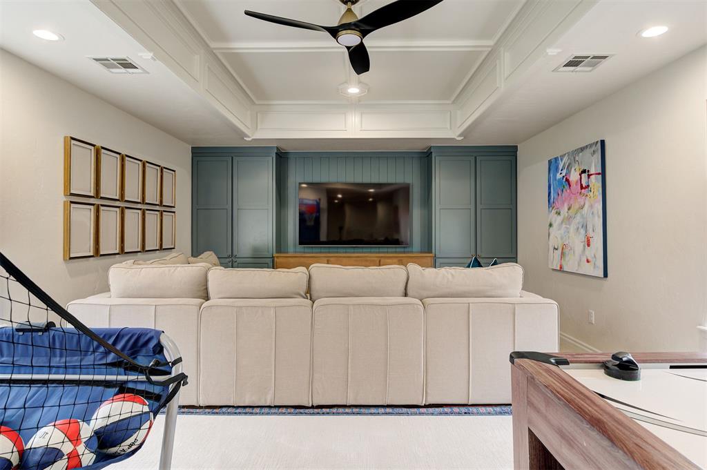 600 Heatherstone Road