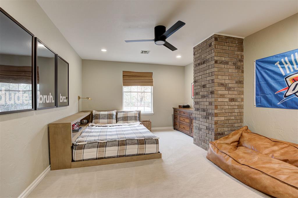 600 Heatherstone Road