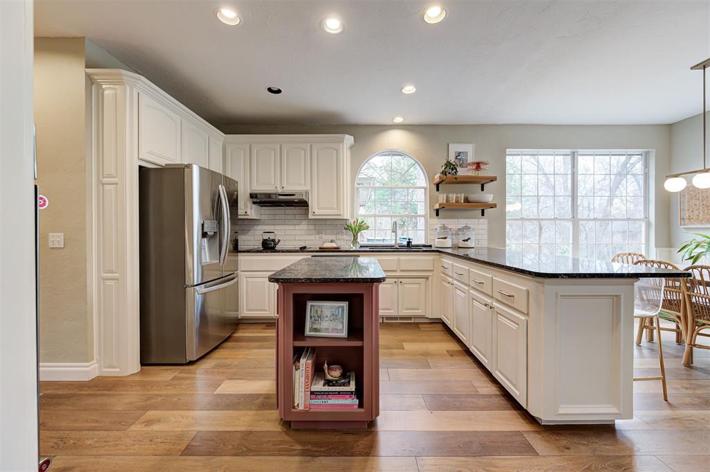 600 Heatherstone Road