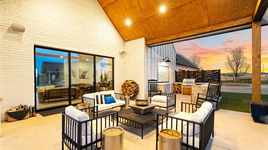 15500 S Drexel Avenue