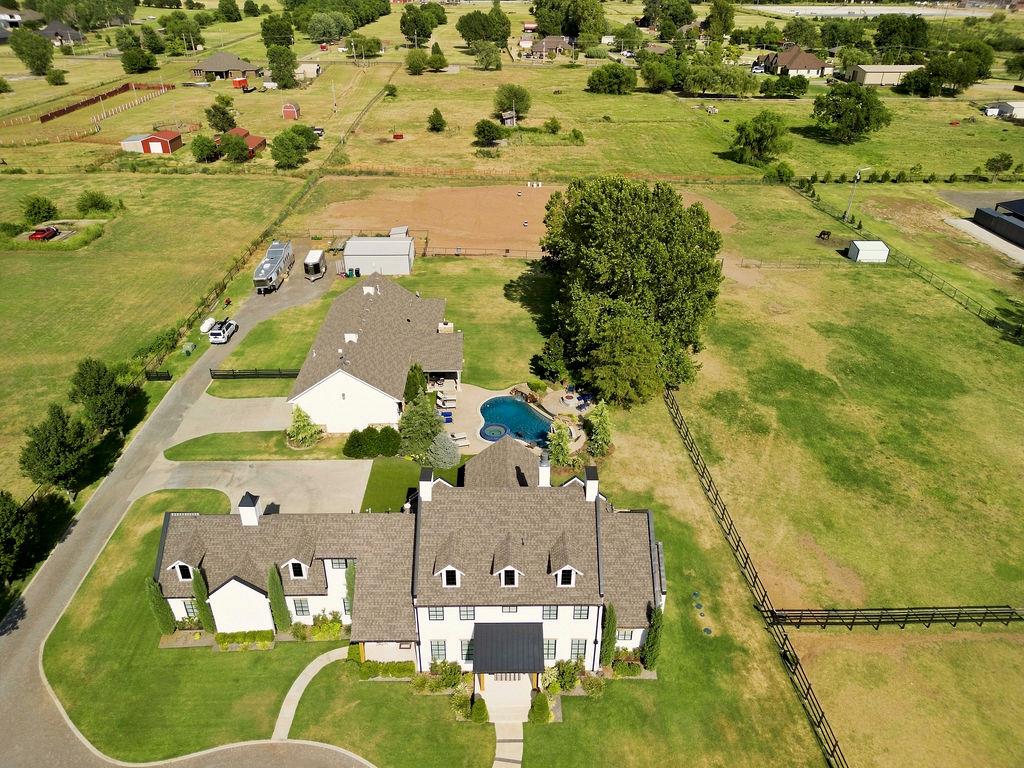 15500 S Drexel Avenue