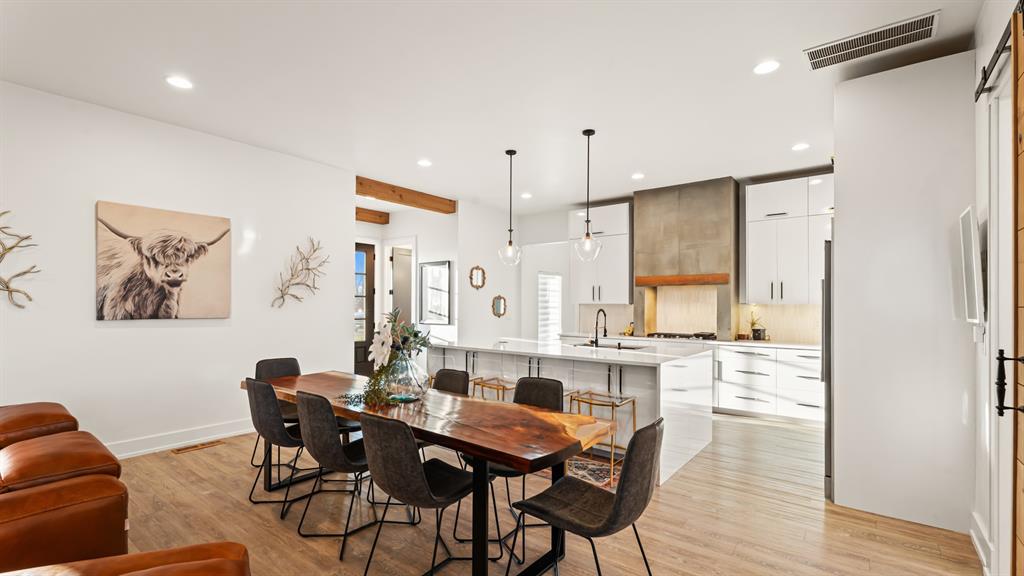 15500 S Drexel Avenue