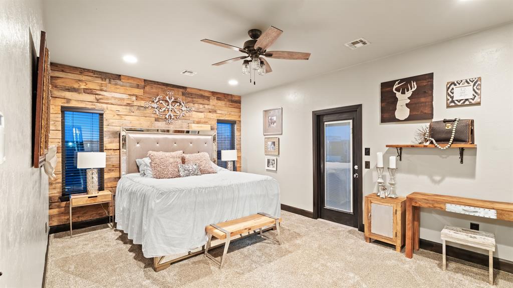 15500 S Drexel Avenue