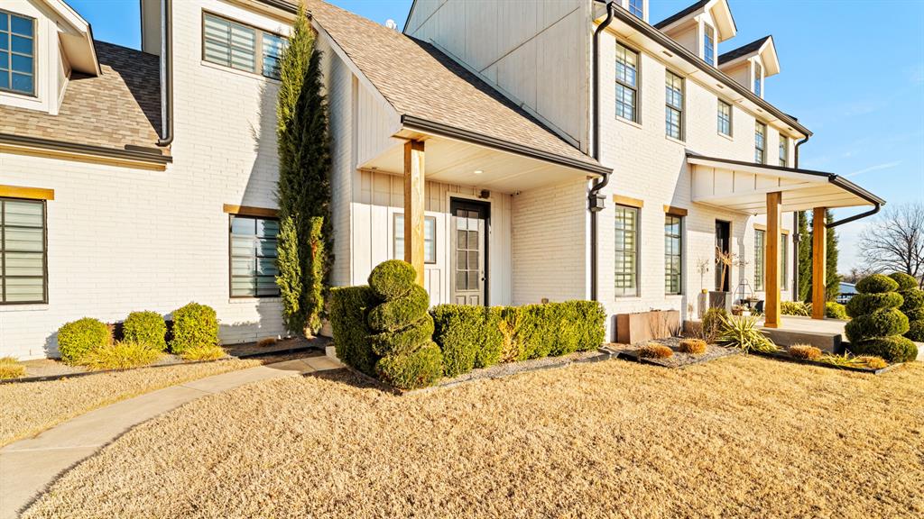 15500 S Drexel Avenue