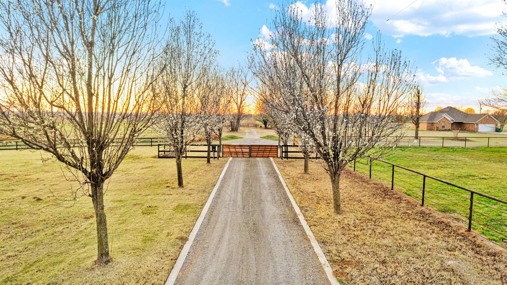 15500 S Drexel Avenue