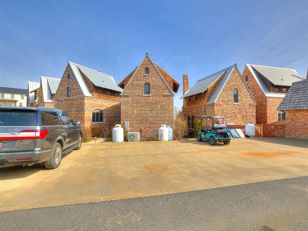 41 Redbud Street Unit: C