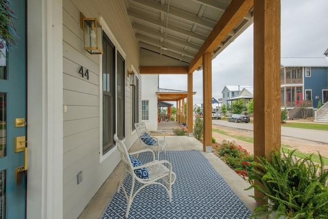 44 Ramble Along Road