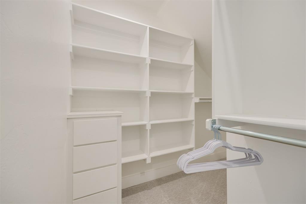 44 Ramble Along Road