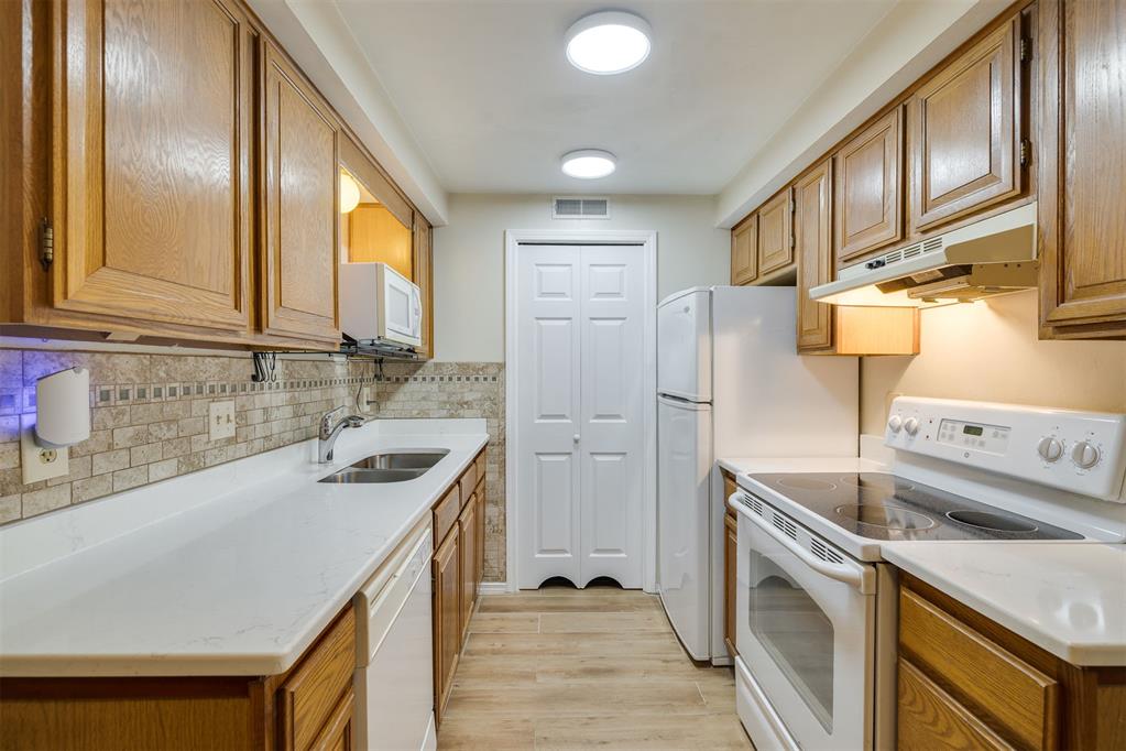 11130 N Stratford Drive Unit: 315