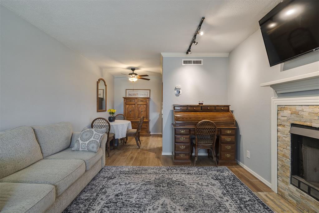 11130 N Stratford Drive Unit: 315