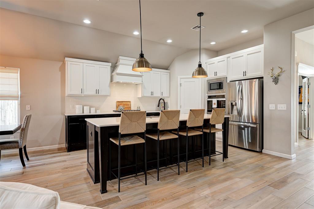 6617 NW 148th Street