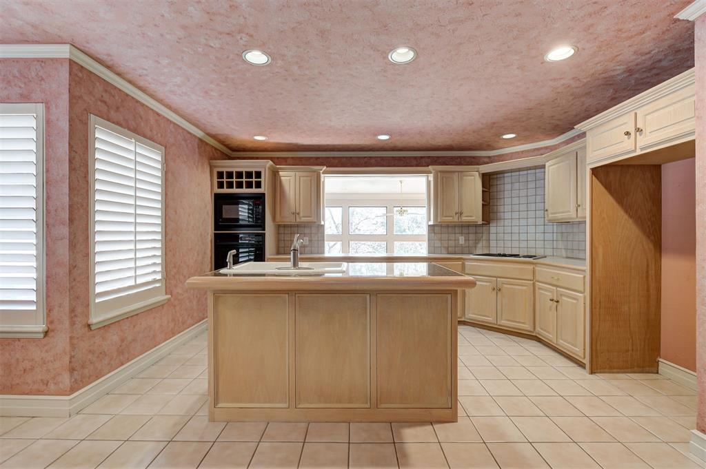 13504 Fox Creek Drive