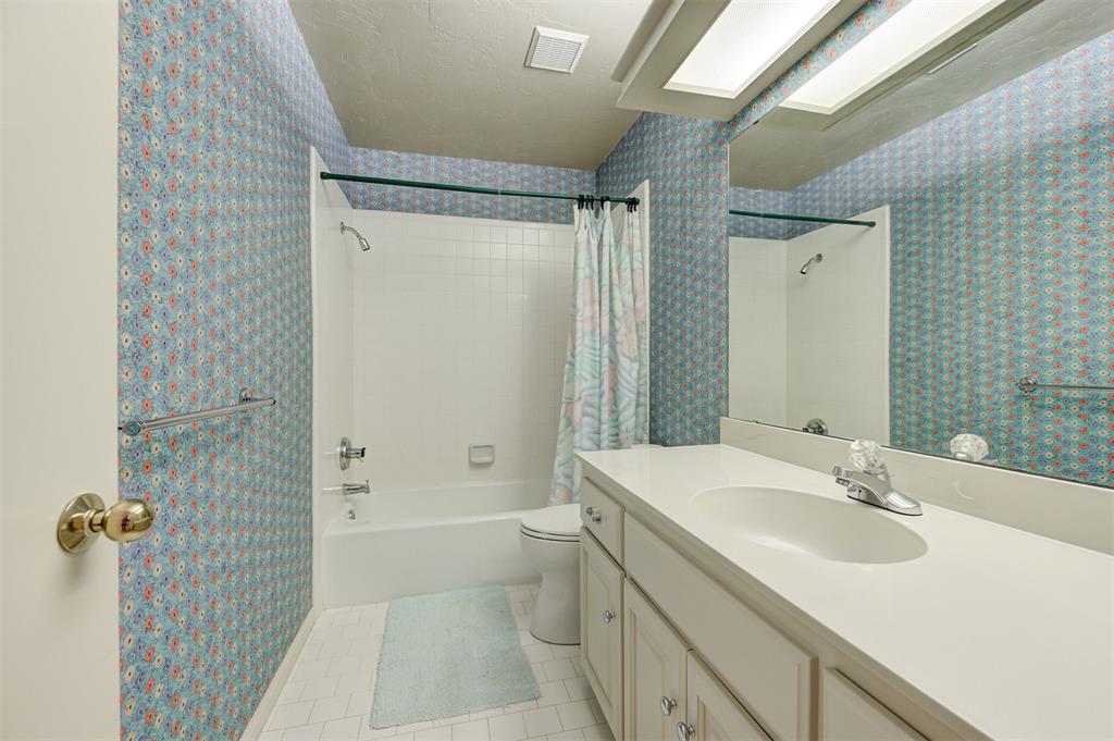 13504 Fox Creek Drive