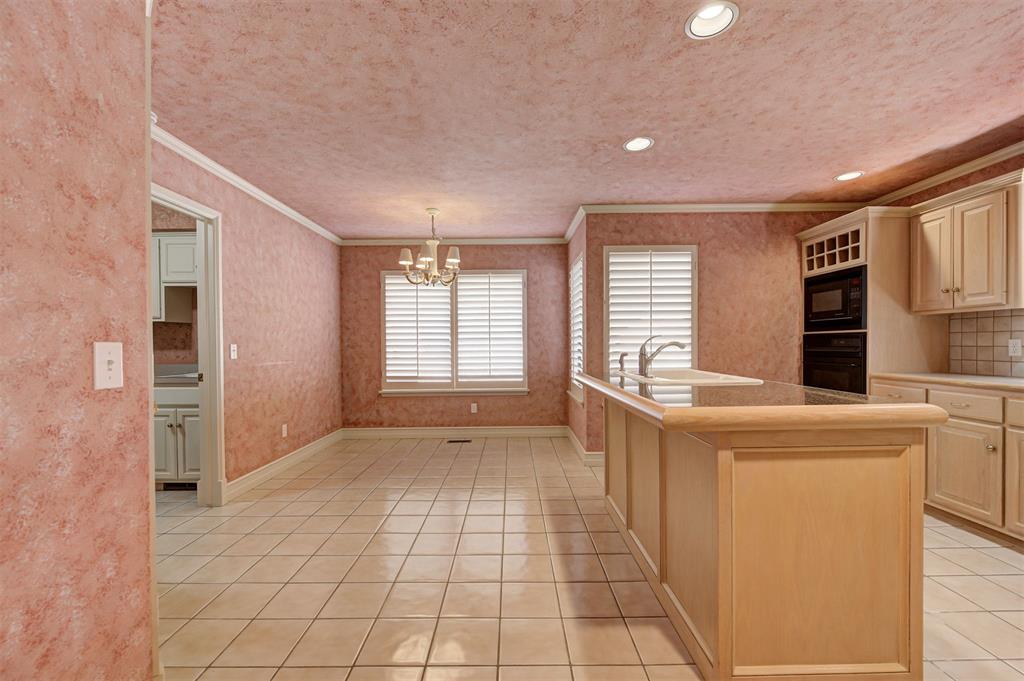 13504 Fox Creek Drive