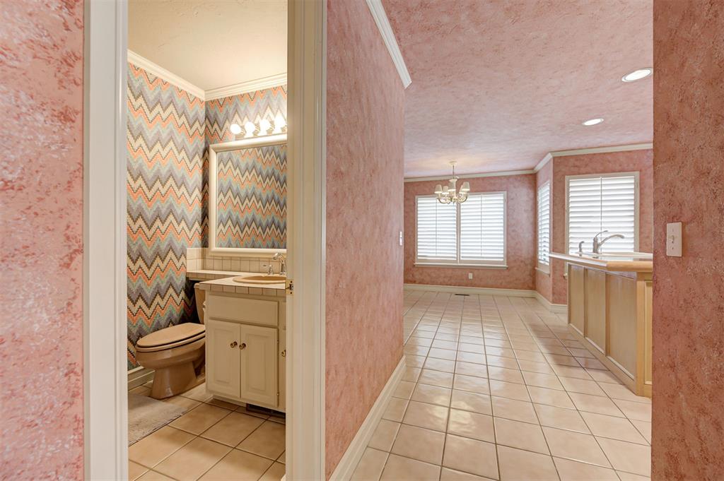 13504 Fox Creek Drive