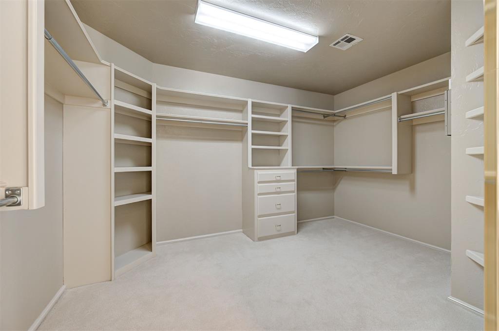 13504 Fox Creek Drive