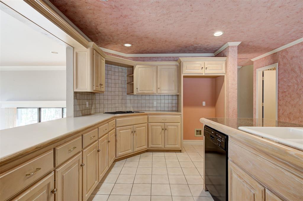 13504 Fox Creek Drive