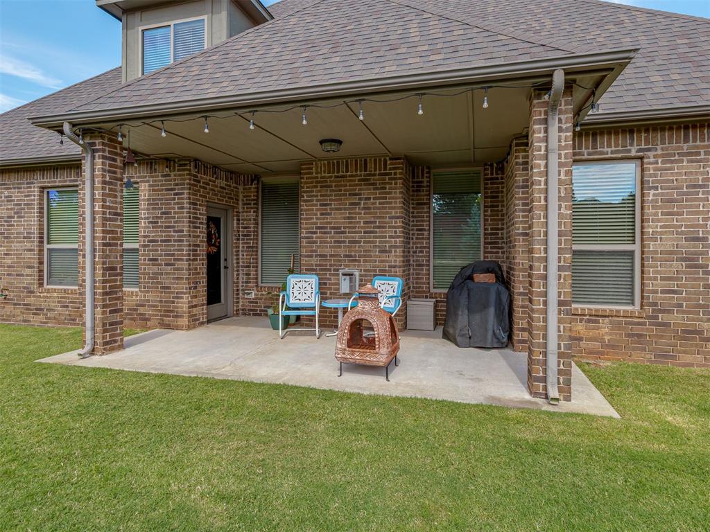 4712 NW 151st Terrace