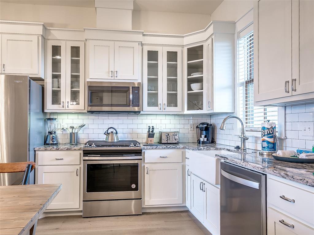 29 N Water Street Unit: 11F
