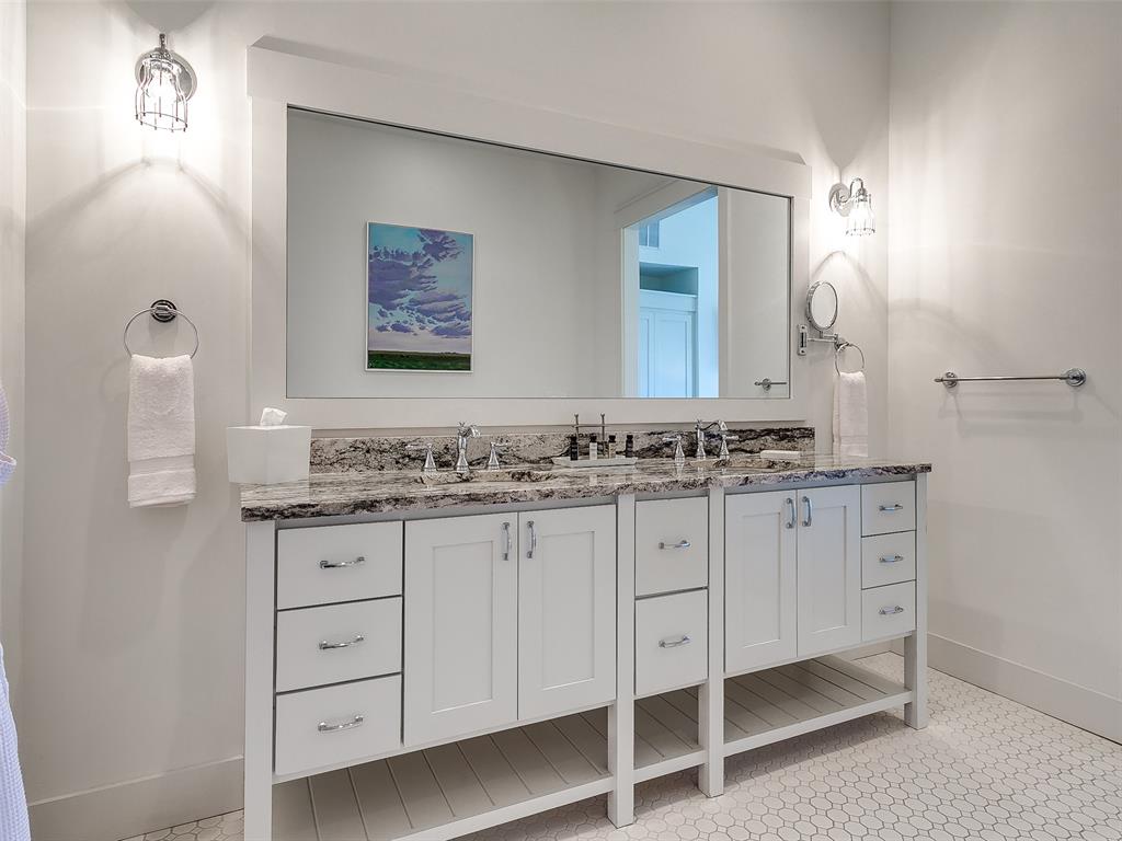 29 N Water Street Unit: 11F