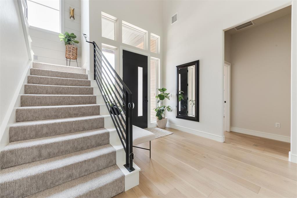 2924 Sandstone Ridge