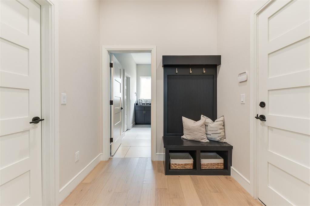 2924 Sandstone Ridge