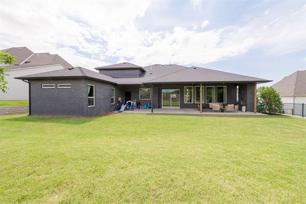 2924 Sandstone Ridge