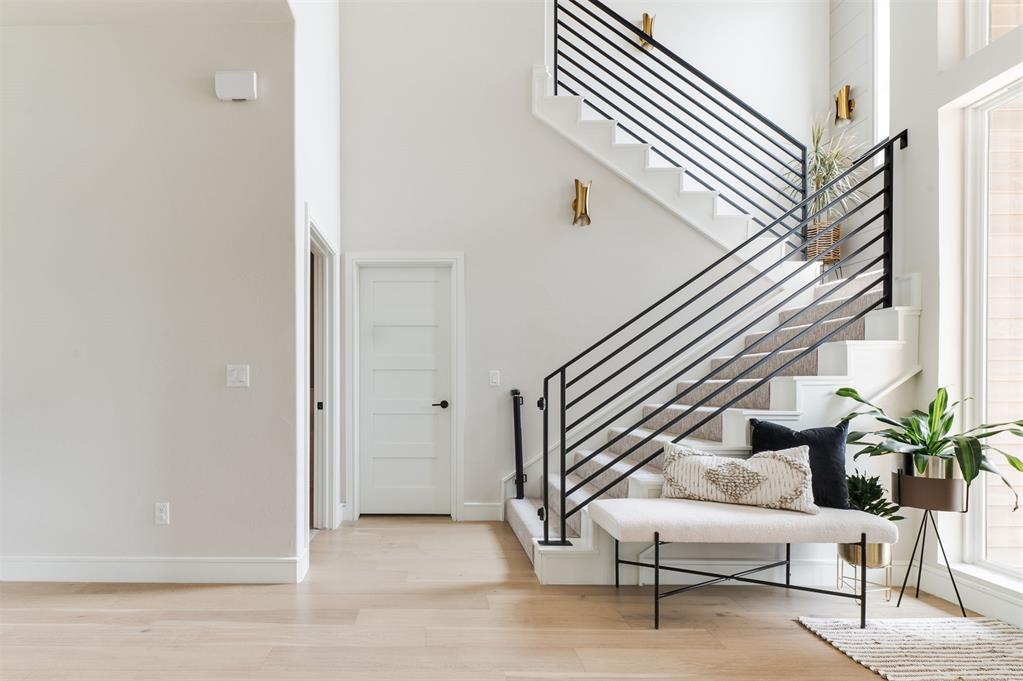 2924 Sandstone Ridge