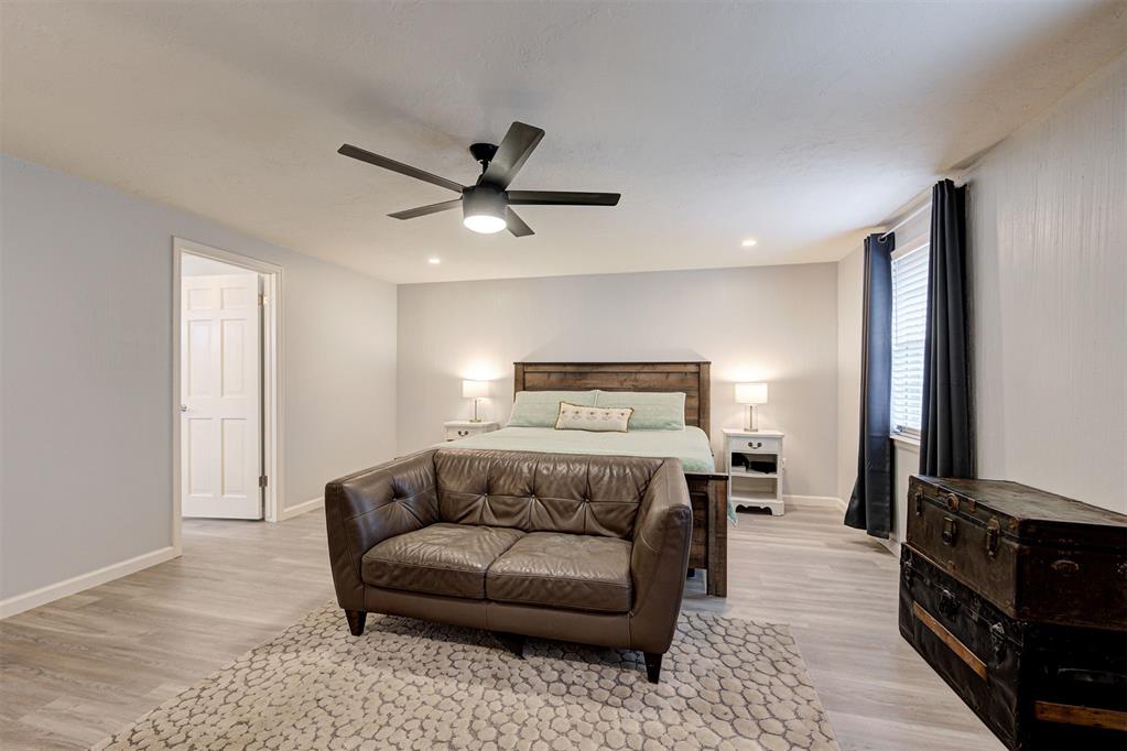 709 Timber Ridge Drive