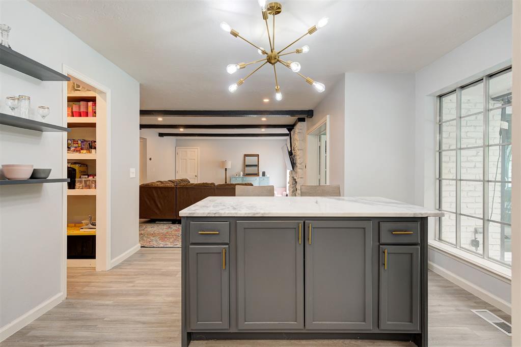 709 Timber Ridge Drive