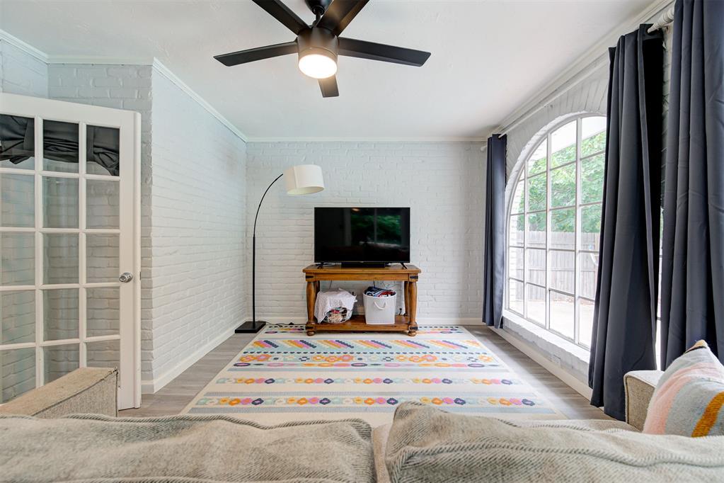 709 Timber Ridge Drive