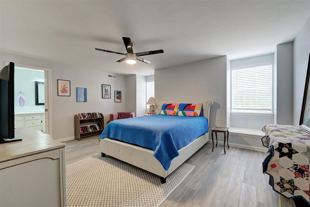 709 Timber Ridge Drive