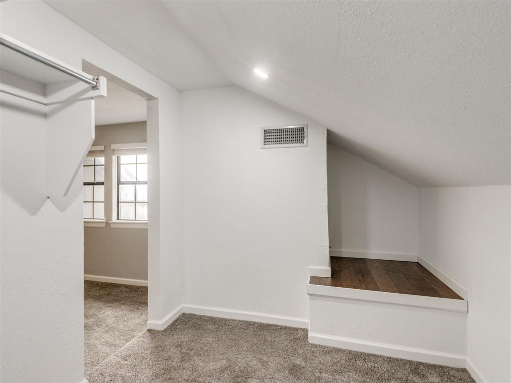 17107 Sunny Hollow Road