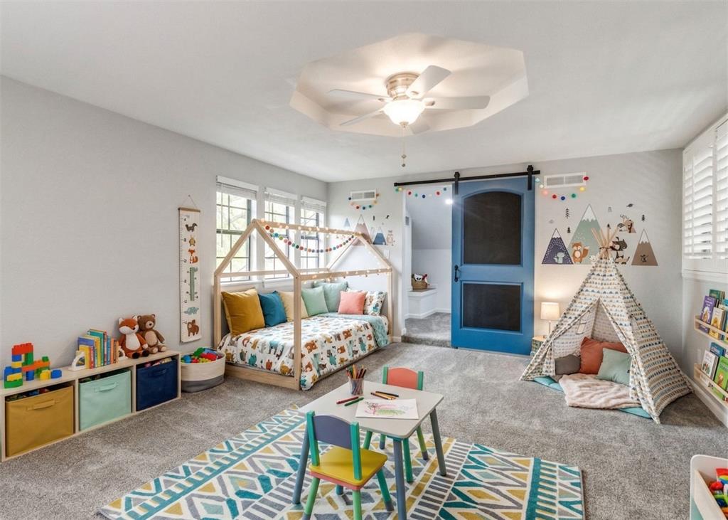 17107 Sunny Hollow Road