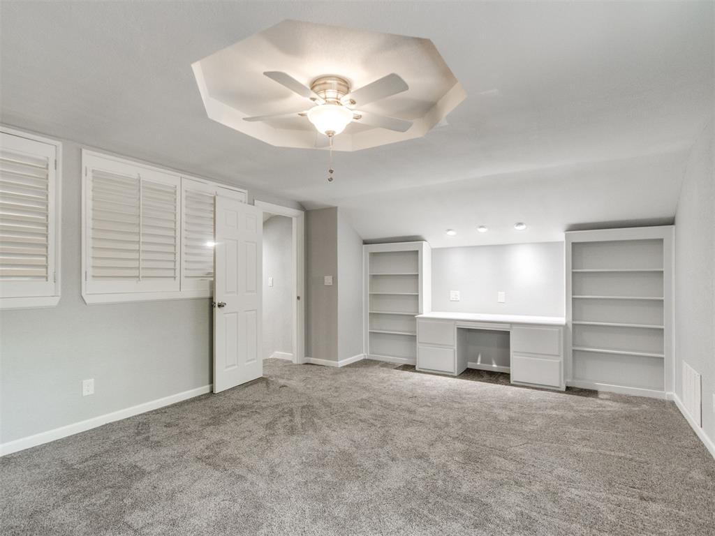 17107 Sunny Hollow Road