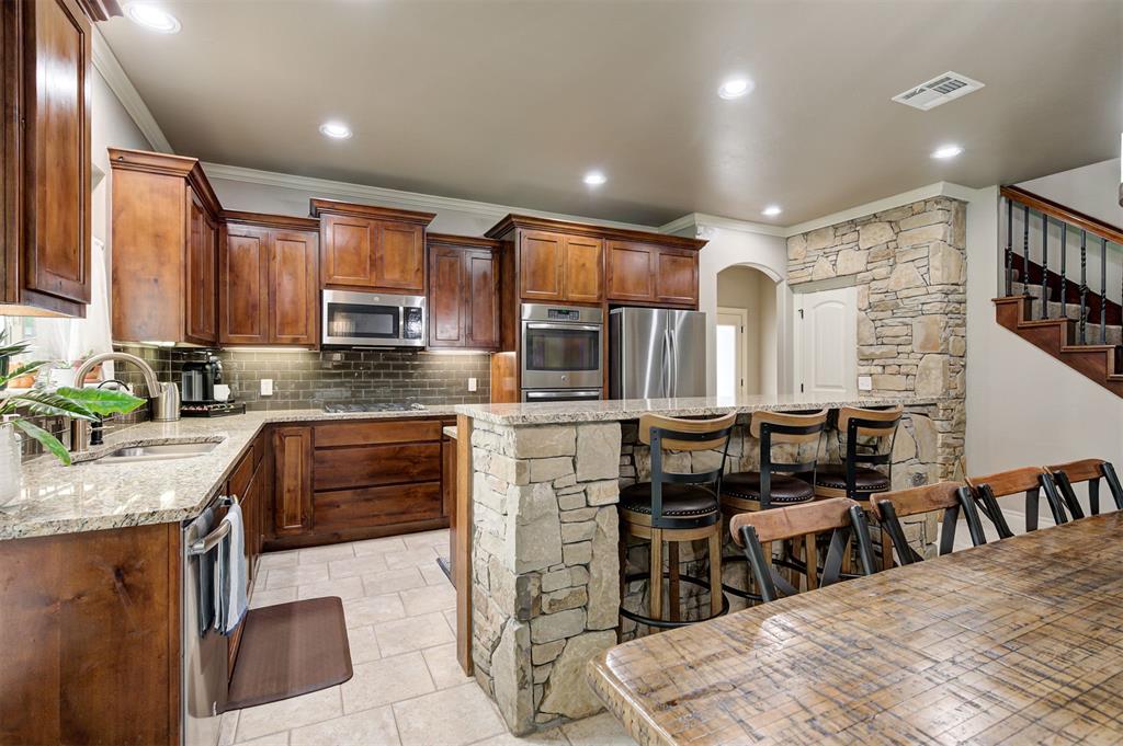 10430 Pine Ridge Road