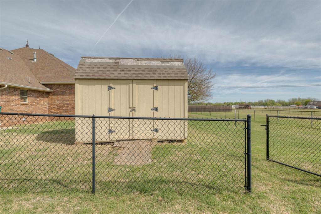 10608 Oaksplinter Lane