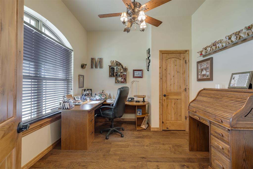 10608 Oaksplinter Lane