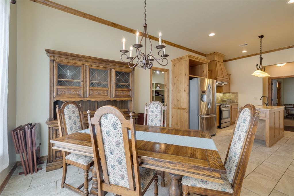 10608 Oaksplinter Lane