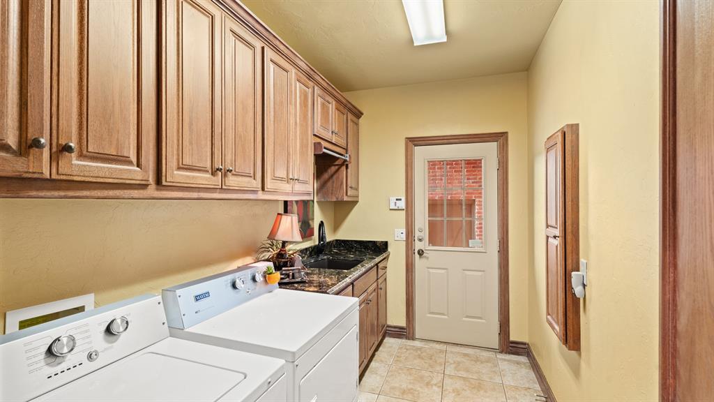 3708 Hunters Creek Road