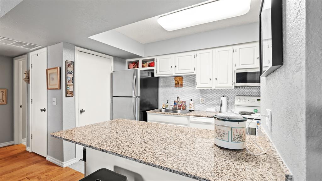 14405 N Pennsylvania Avenue Unit: 6B