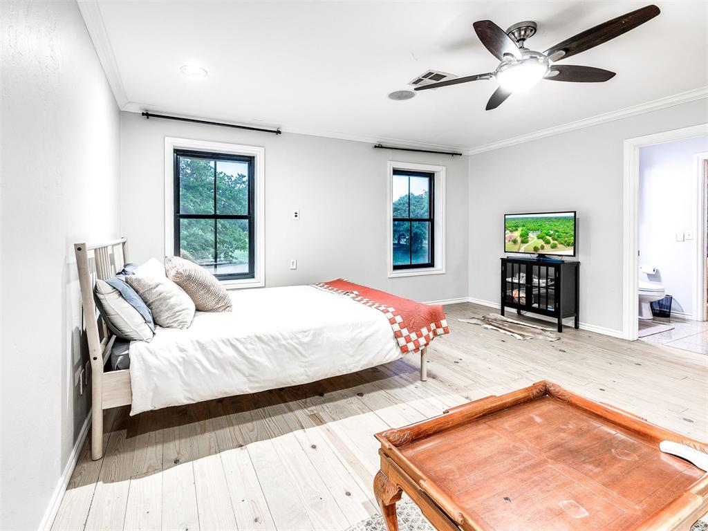 13500 Three Oaks Drive