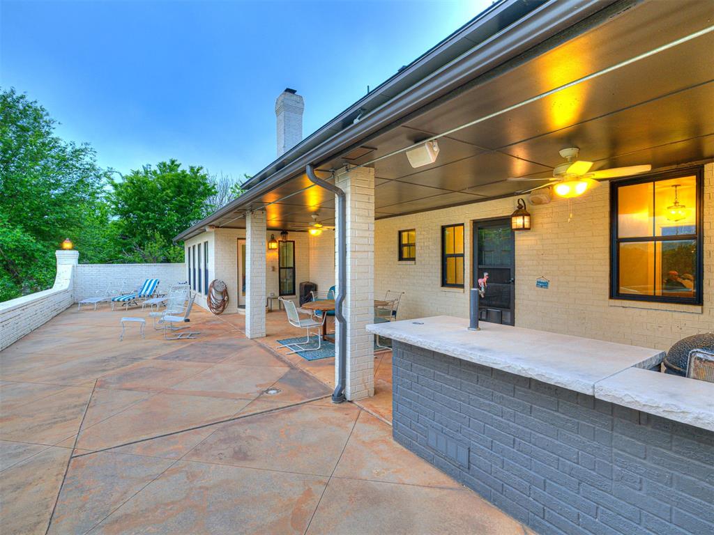 13500 Three Oaks Drive