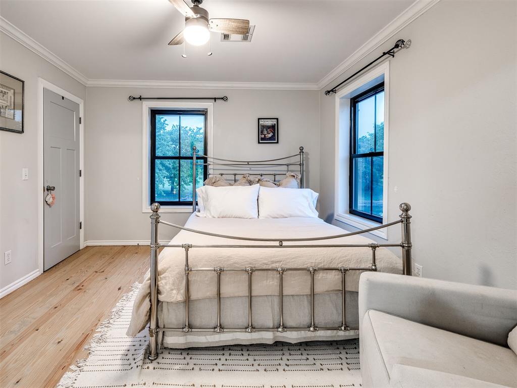 13500 Three Oaks Drive